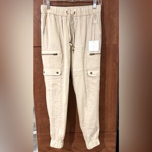 NWT Banana Republic Tencel Vintage Look Cream Women’s Pants